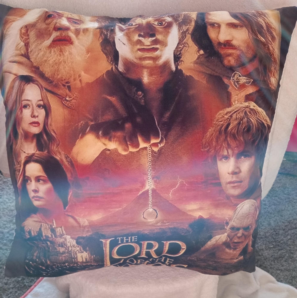 Lord of the rings pillow